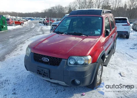 2005 Ford Escape Xlt из США, поврежденный, VIN 1FMYU93105KA44443